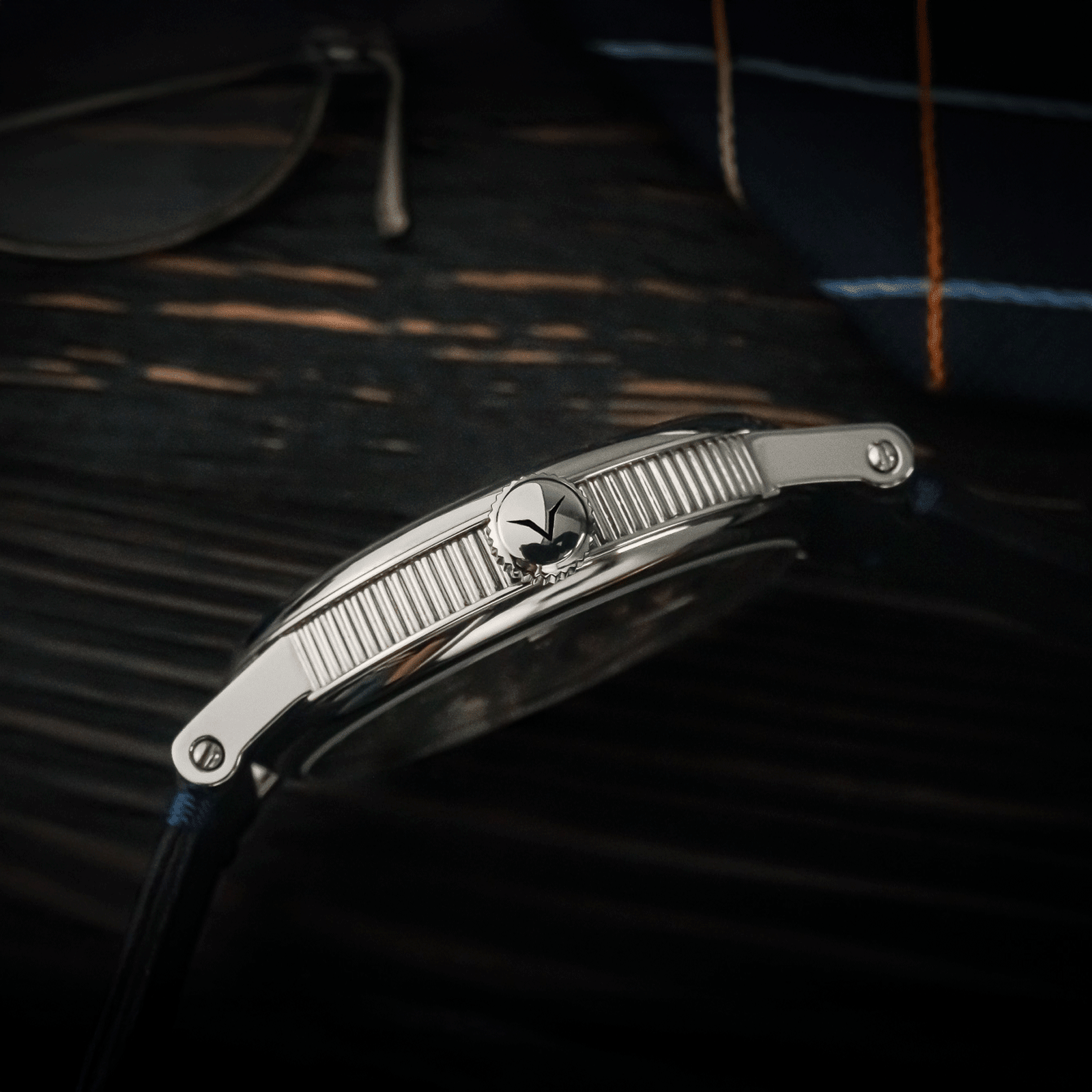 Lifestyle photo of crown of bohemian watch Bohemia Blue