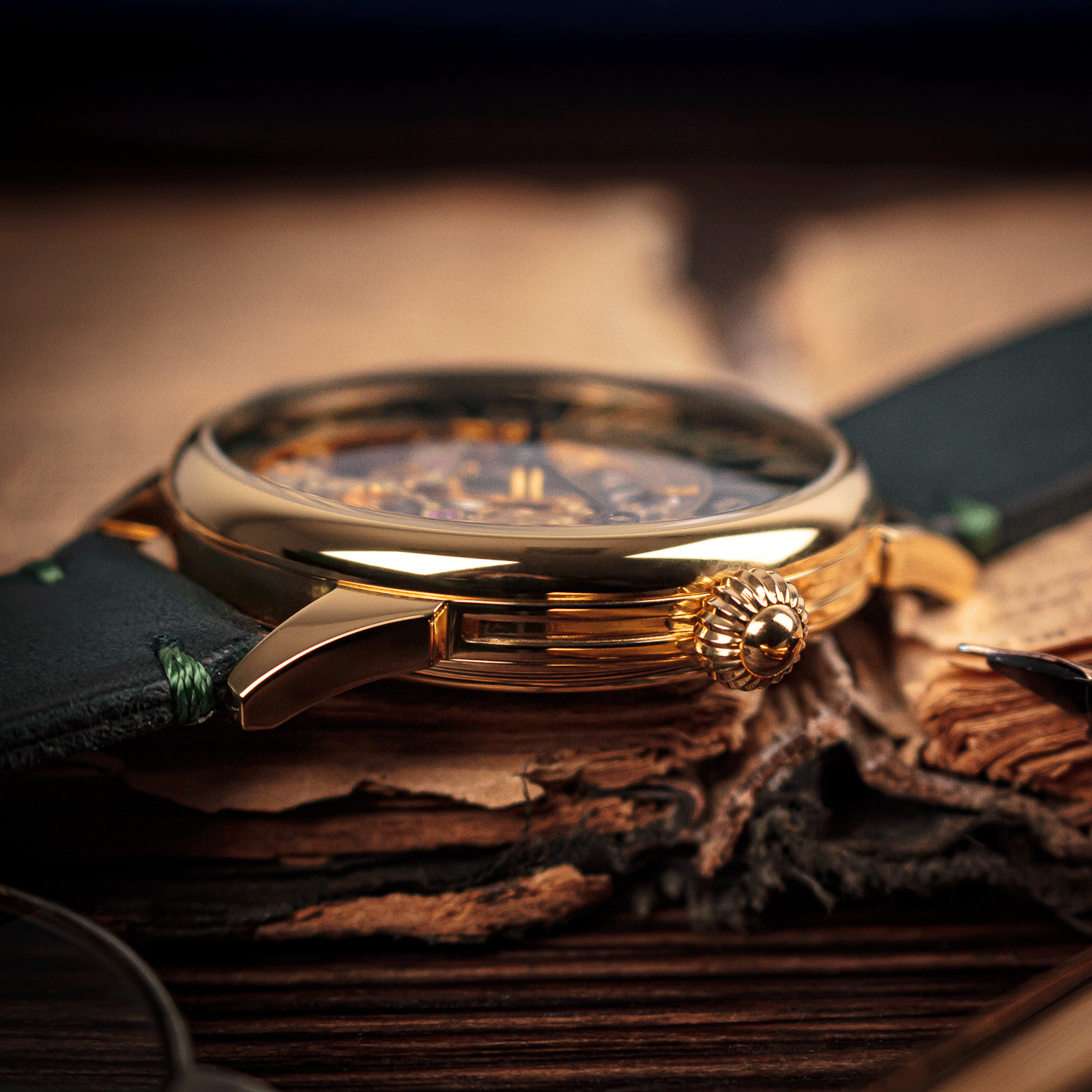 Front view of Mens watch – Skeleton watch